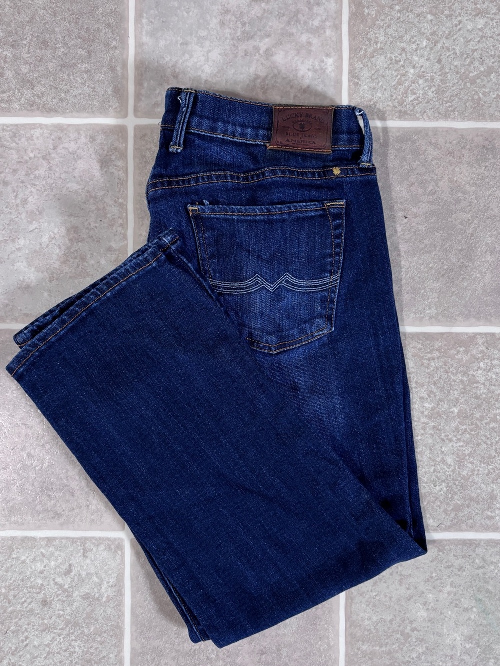 Lucky Brand Women’s Indigo Slim Straight Capris